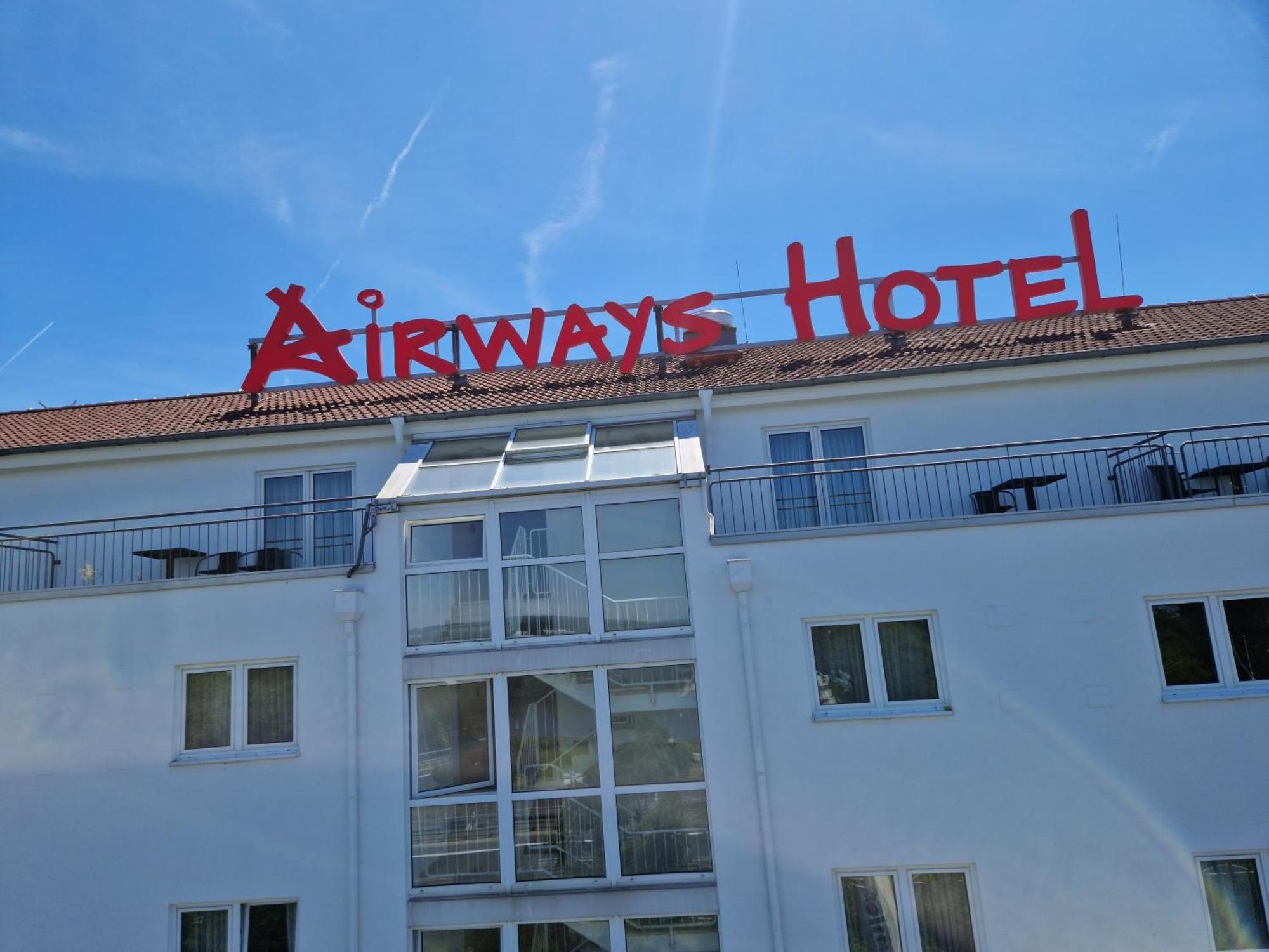 Airways Hotels Frankfurt Airport West Raunheim Buitenkant foto